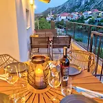 Amaleo Apartamento