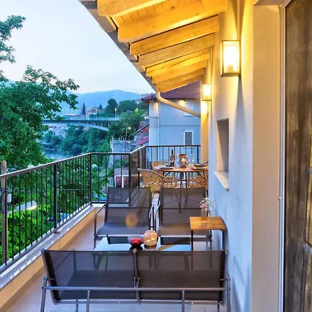Amaleo Apartment